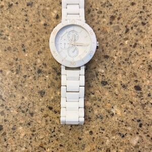 Woman’s Fossil White Ceramic  Watch